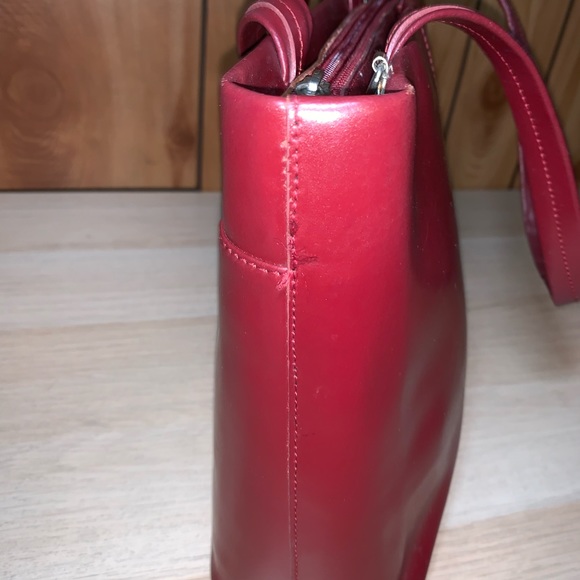 Red leather purse - Picture 4 of 6